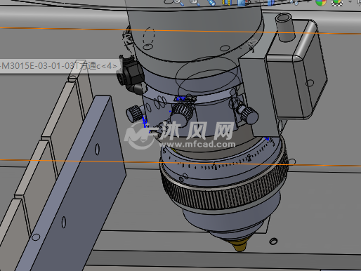500瓦光纤激光切割机 - solidworks机械设备模