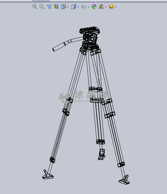 相机调整三脚架设计模型线性结构图