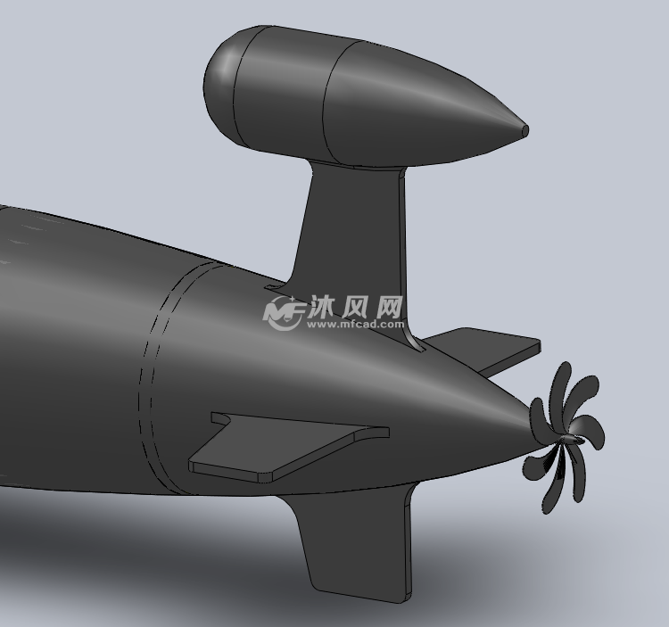 尾部为7叶螺旋桨