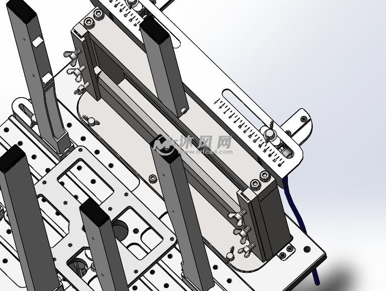 料盘气动顶升机构