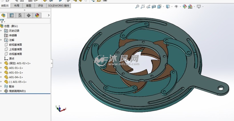 一种转动开合机构