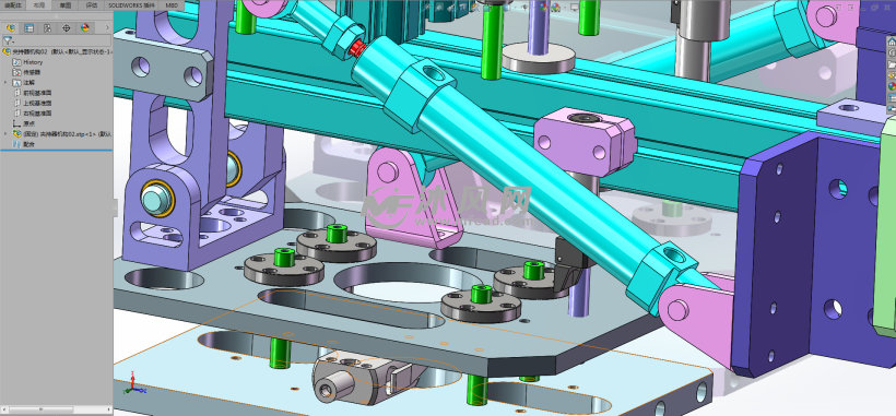 两款多功能夹持器机构