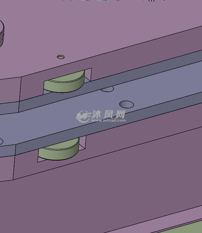 侧滚轮安装示意图