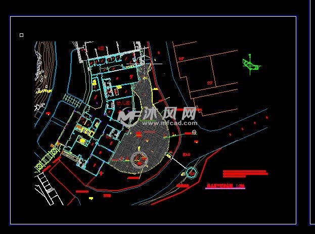 遊戲場總平面圖,活動場地平面圖,花廊,兒童滑梯結構,玻璃