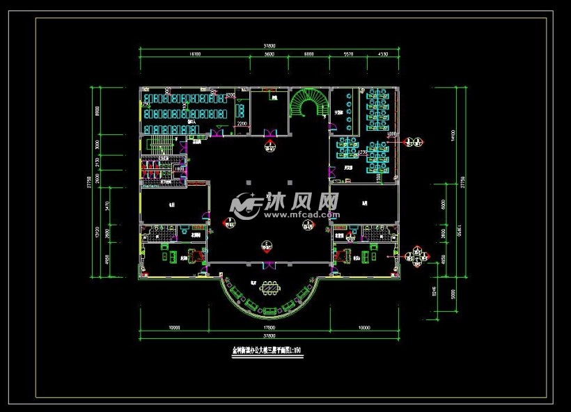 三层办公楼平面布置图图片