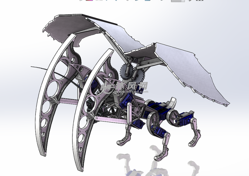 仿生蟑螂带翅膀